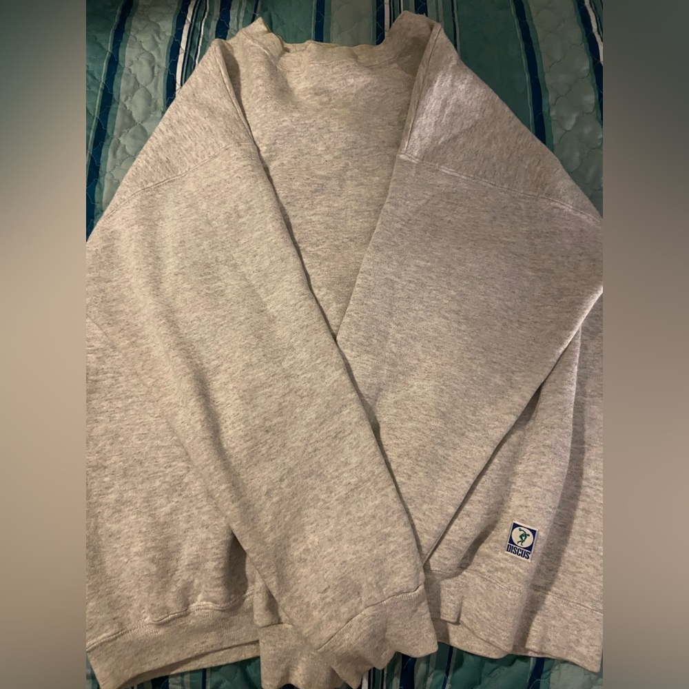 Discus athletic gray large sweatshirt